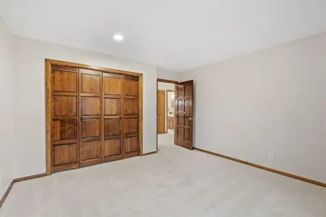 5811 Shannon Drive Edina MN 55439
