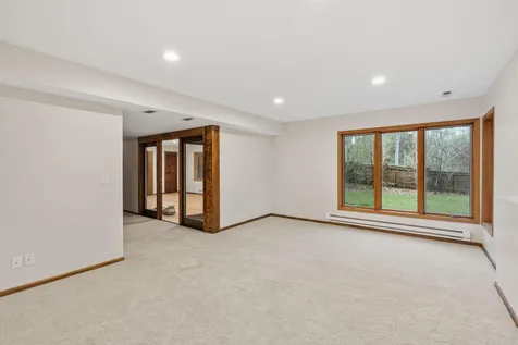 5811 Shannon Drive Edina MN 55439