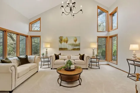 5811 Shannon Drive Edina MN 55439