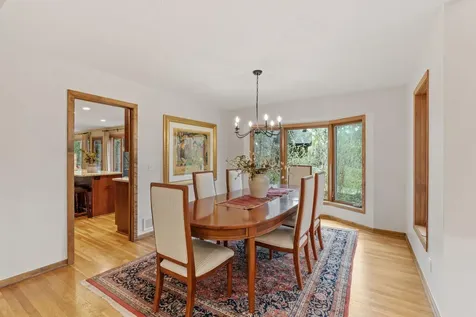 5811 Shannon Drive Edina MN 55439