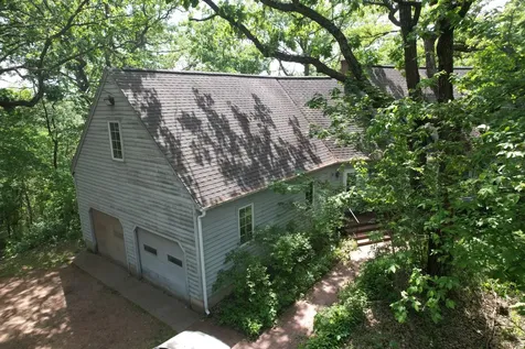 16220 Hayes Avenue Carver MN 55315