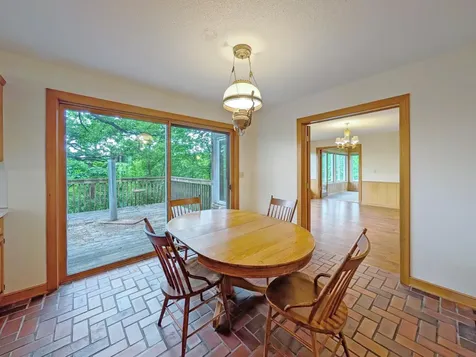16220 Hayes Avenue Carver MN 55315