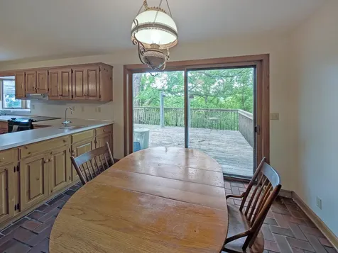 16220 Hayes Avenue Carver MN 55315