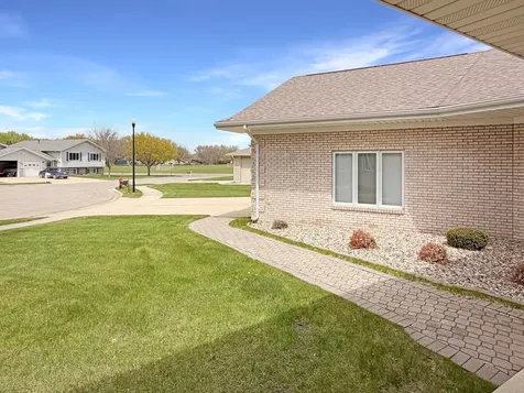 103 Whitney Circle Marshall MN 56258