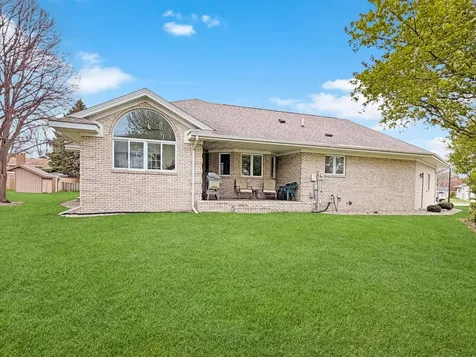 103 Whitney Circle Marshall MN 56258