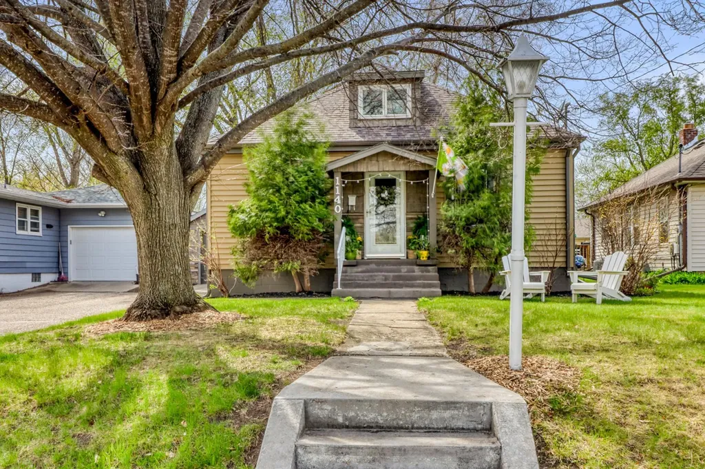 1140 West Avenue Detroit Lakes MN 56501