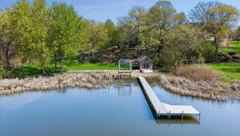3601 Lerive Way Chaska MN 55318