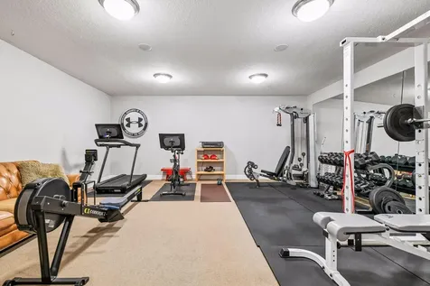 3601 Lerive Way Chaska MN 55318