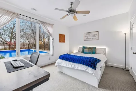 3601 Lerive Way Chaska MN 55318