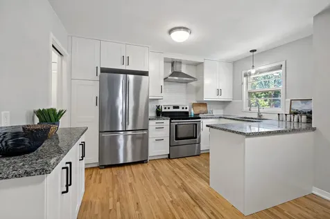 1389 Prior Avenue S Saint Paul MN 55116