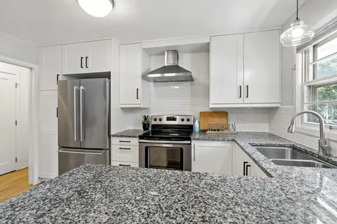 1389 Prior Avenue S Saint Paul MN 55116