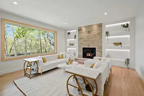 9421 Dallas Lane N Maple Grove MN 55369