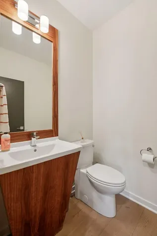 3516 W Fuller Street Edina MN 55410
