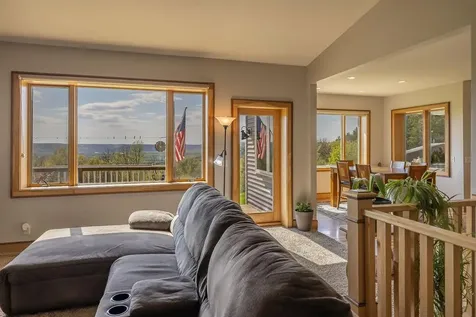 S3565 Rooster Ridge Lane Fountain City WI 54629
