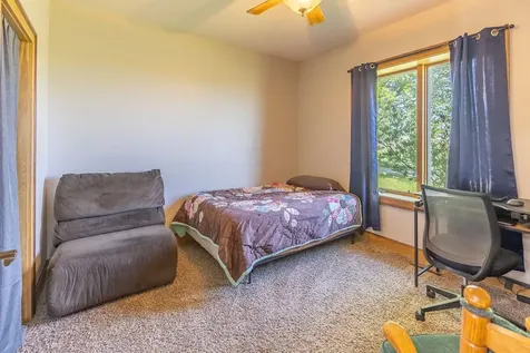 S3565 Rooster Ridge Lane Fountain City WI 54629