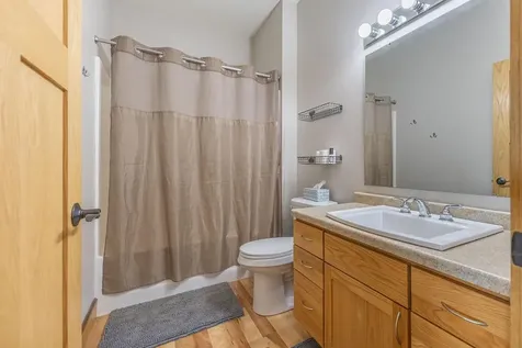 S3565 Rooster Ridge Lane Fountain City WI 54629