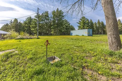 S3565 Rooster Ridge Lane Fountain City WI 54629