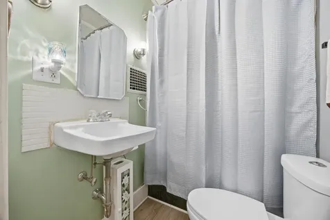 1035 West Avenue Detroit Lakes MN 56501
