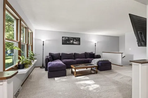 1310 Woods Circle Buffalo MN 55313