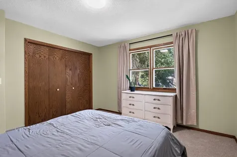 1310 Woods Circle Buffalo MN 55313