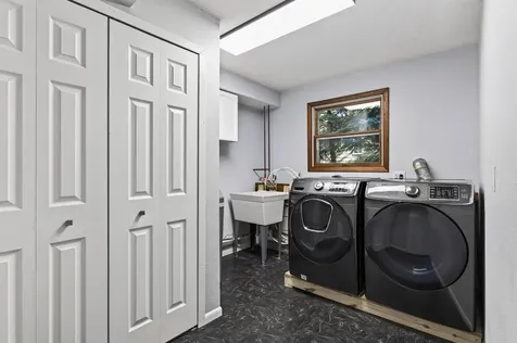 1310 Woods Circle Buffalo MN 55313