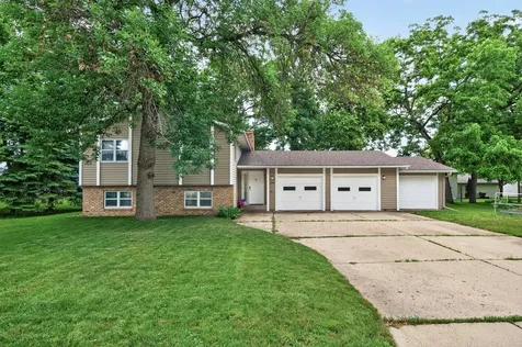 1310 Woods Circle Buffalo MN 55313
