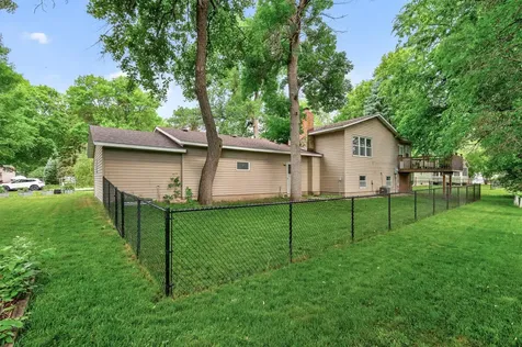 1310 Woods Circle Buffalo MN 55313