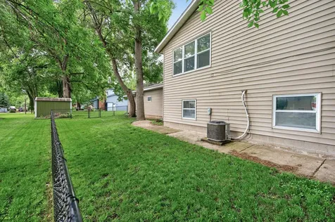 1310 Woods Circle Buffalo MN 55313