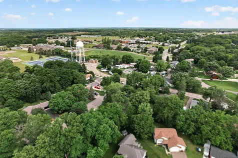 1310 Woods Circle Buffalo MN 55313