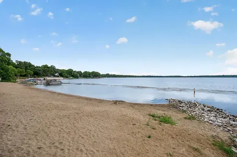 1310 Woods Circle Buffalo MN 55313