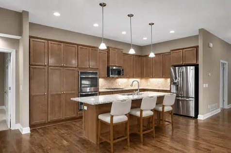 16634 Diamonte Court Lakeville MN 55044