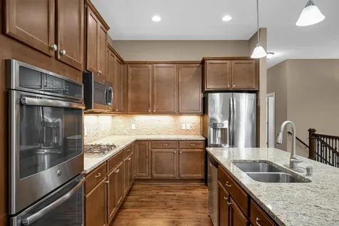 16634 Diamonte Court Lakeville MN 55044