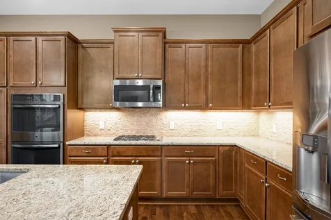 16634 Diamonte Court Lakeville MN 55044
