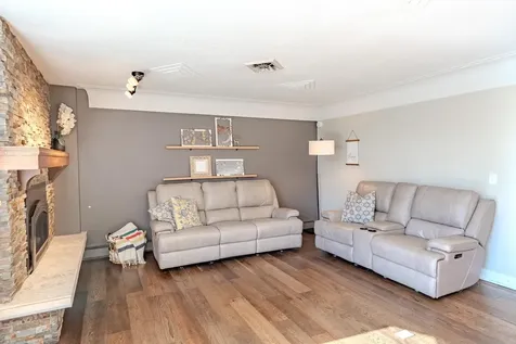 12221 Hillton Road Little Falls MN 56345