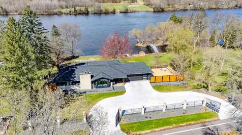 12221 Hillton Road Little Falls MN 56345