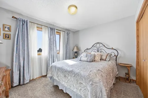 5083 104th Avenue SE Litchville ND 58461