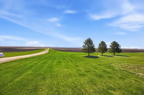 5083 104th Avenue SE Litchville ND 58461