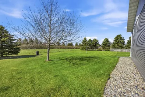 5083 104th Avenue SE Litchville ND 58461