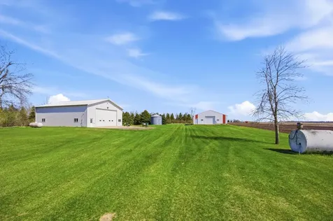 5083 104th Avenue SE Litchville ND 58461