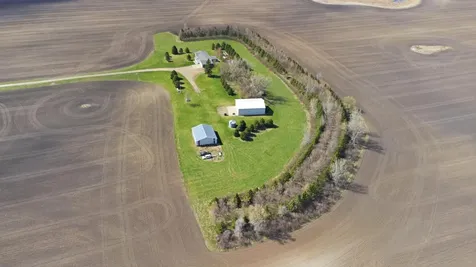 5083 104th Avenue SE Litchville ND 58461