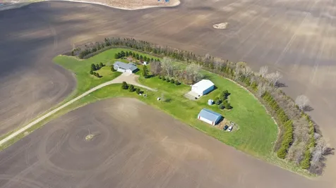 5083 104th Avenue SE Litchville ND 58461