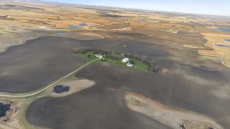 5083 104th Avenue SE Litchville ND 58461