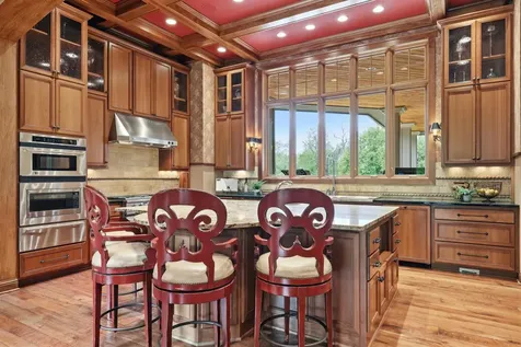 270 North Shore Drive W Orono MN 55364