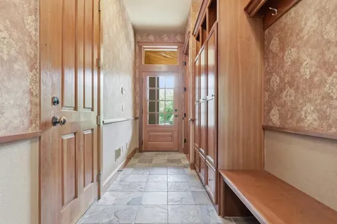 270 North Shore Drive W Orono MN 55364
