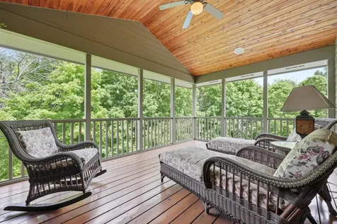 270 North Shore Drive W Orono MN 55364