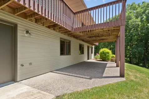 9327 Hillside Trail S Cottage Grove MN 55016