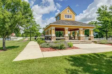 11614 Laketowne View Albertville MN 55301