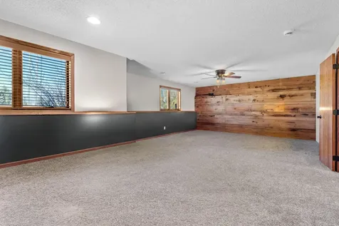 11614 Laketowne View Albertville MN 55301
