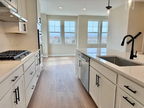 856 Woodlawn Avenue Saint Paul MN 55116