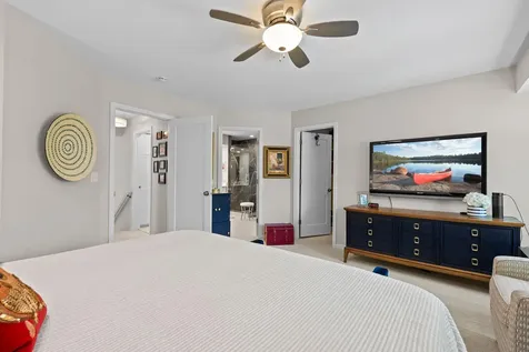 2284 Sherwood Court Minnetonka MN 55305